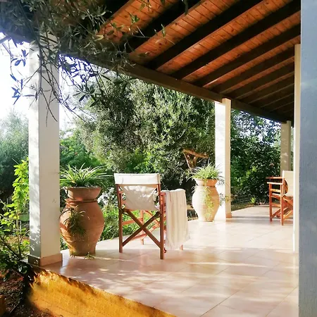 Vakantiehuis Agrilis Near The Ágrilos