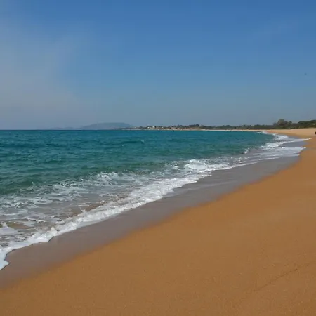 Agrilis Near The Holiday home