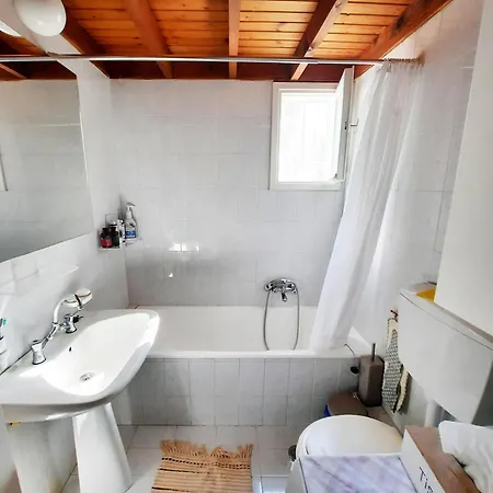 Agrilis Near The * Agrilos