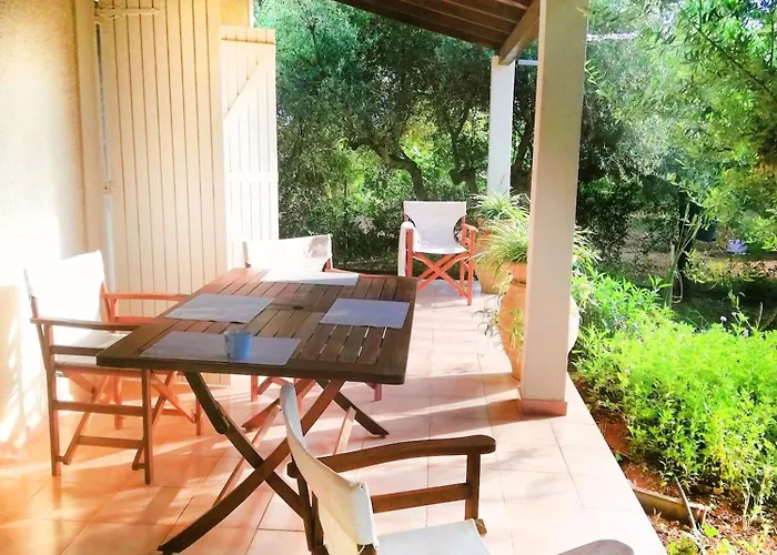 Agrilis Near The Casa de Férias