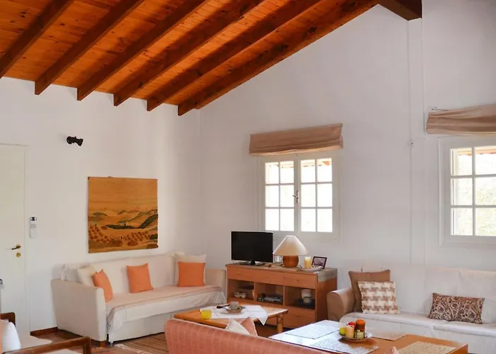 Agrilis Near The Casa de Férias Agrilos